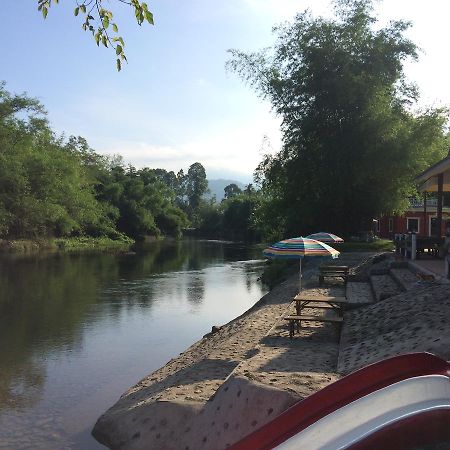 River&Mountain Resort Nakhon Nayok Eksteriør billede