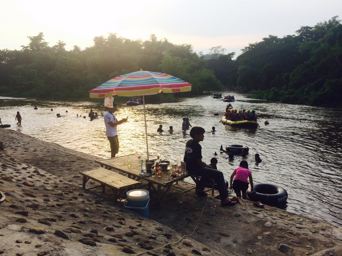 River&Mountain Resort Nakhon Nayok Eksteriør billede