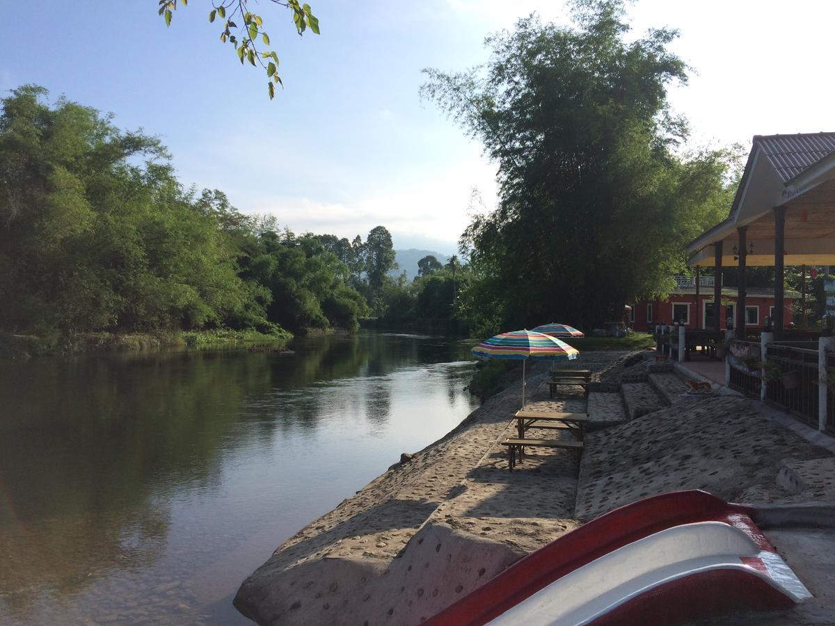 River&Mountain Resort Nakhon Nayok Eksteriør billede